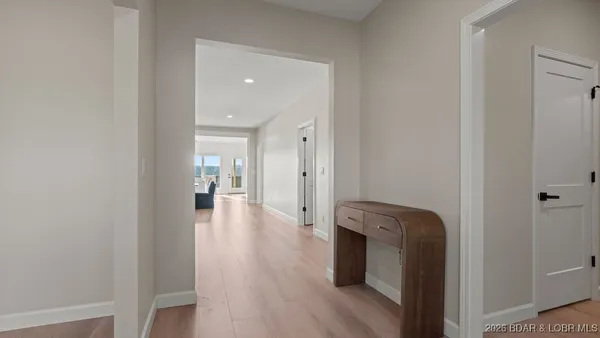 $789,000 | 420 Outer Drive, Lake Ozark, MO 65049