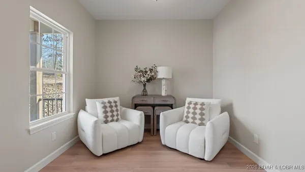 $789,000 | 420 Outer Drive, Lake Ozark, MO 65049