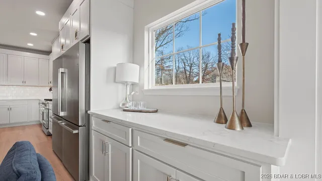 $799,000 | 420 Outer Drive, Lake Ozark, MO 65049