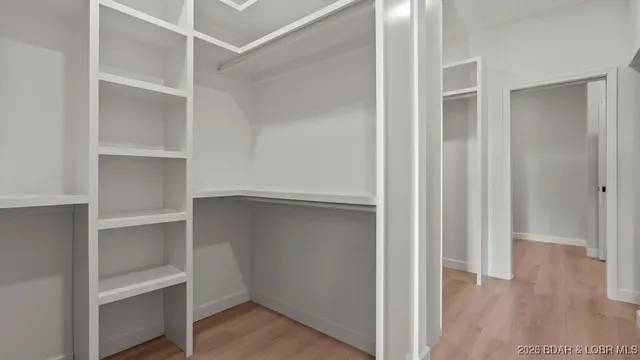 $799,000 | 420 Outer Drive, Lake Ozark, MO 65049