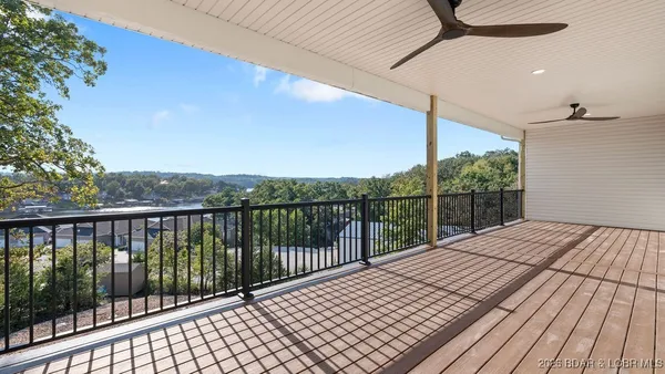 $789,000 | 420 Outer Drive, Lake Ozark, MO 65049
