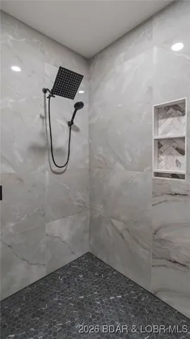 $799,000 | 420 Outer Drive, Lake Ozark, MO 65049