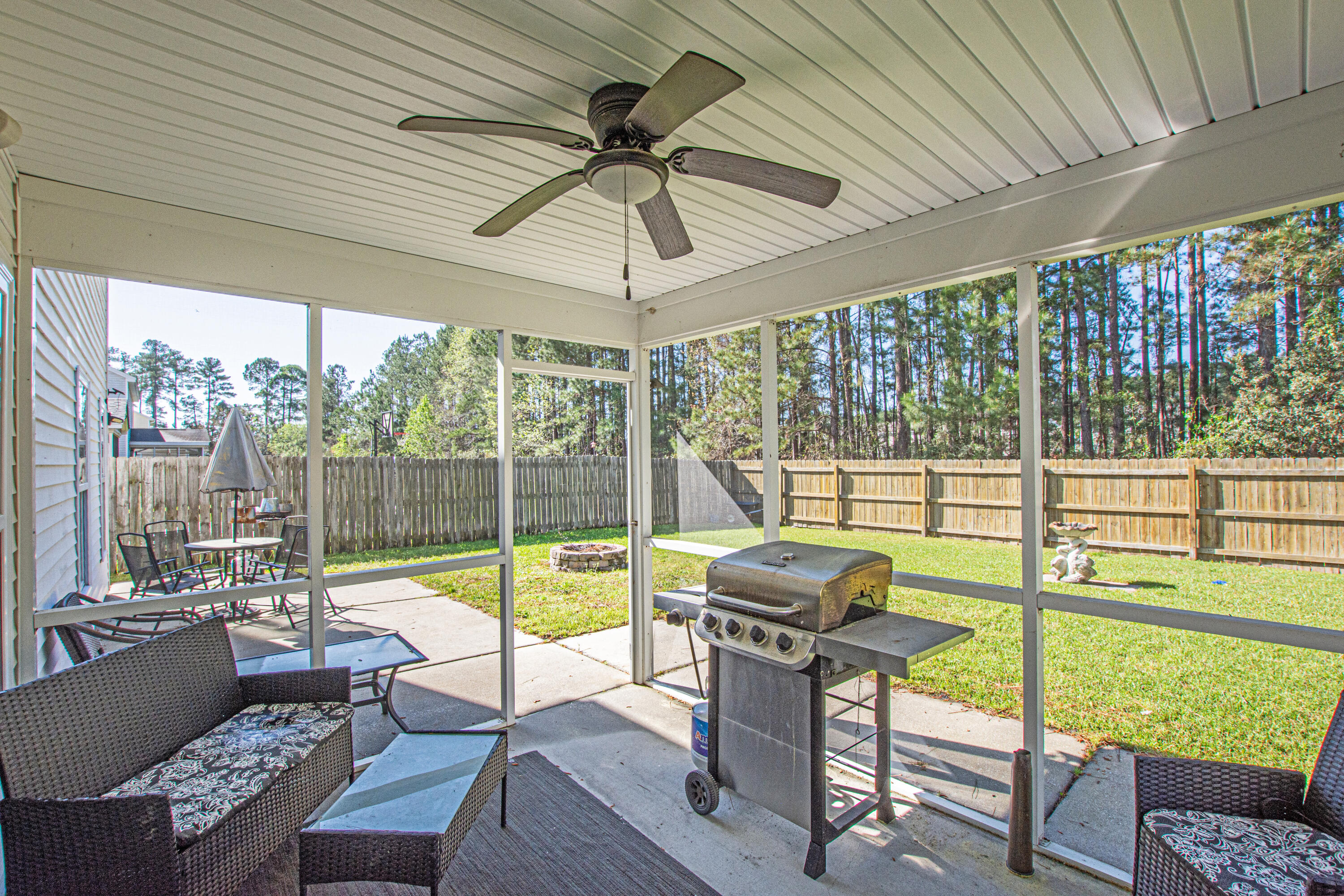 329 Deep River Road Summerville, SC 29486 - Photo 32 of 46 0-1