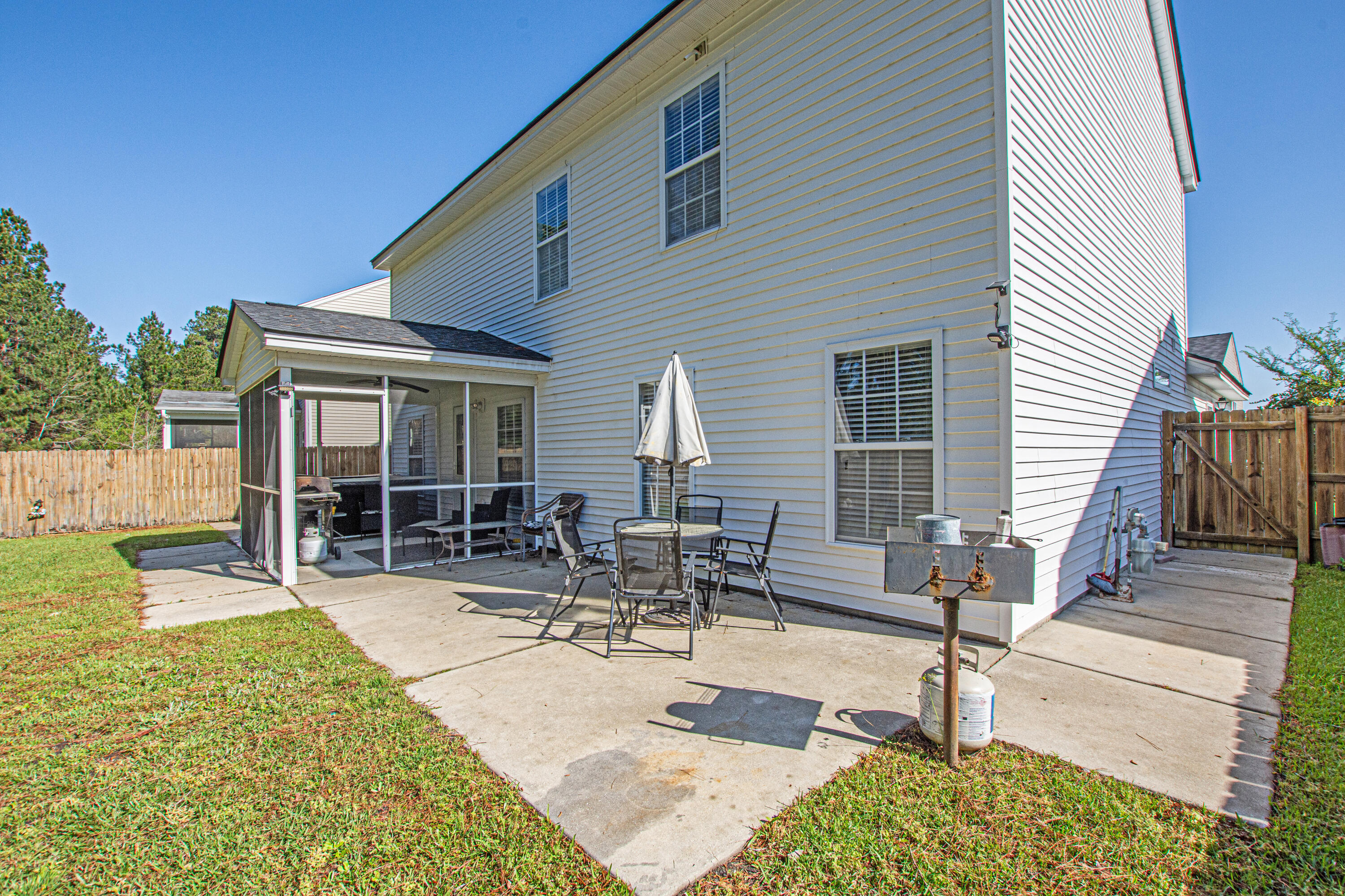 329 Deep River Road Summerville, SC 29486 - Photo 37 of 46 0-3