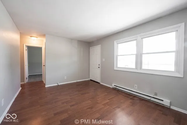 $850 | 4881 300W, Unit 5, New Palestine, IN 46163