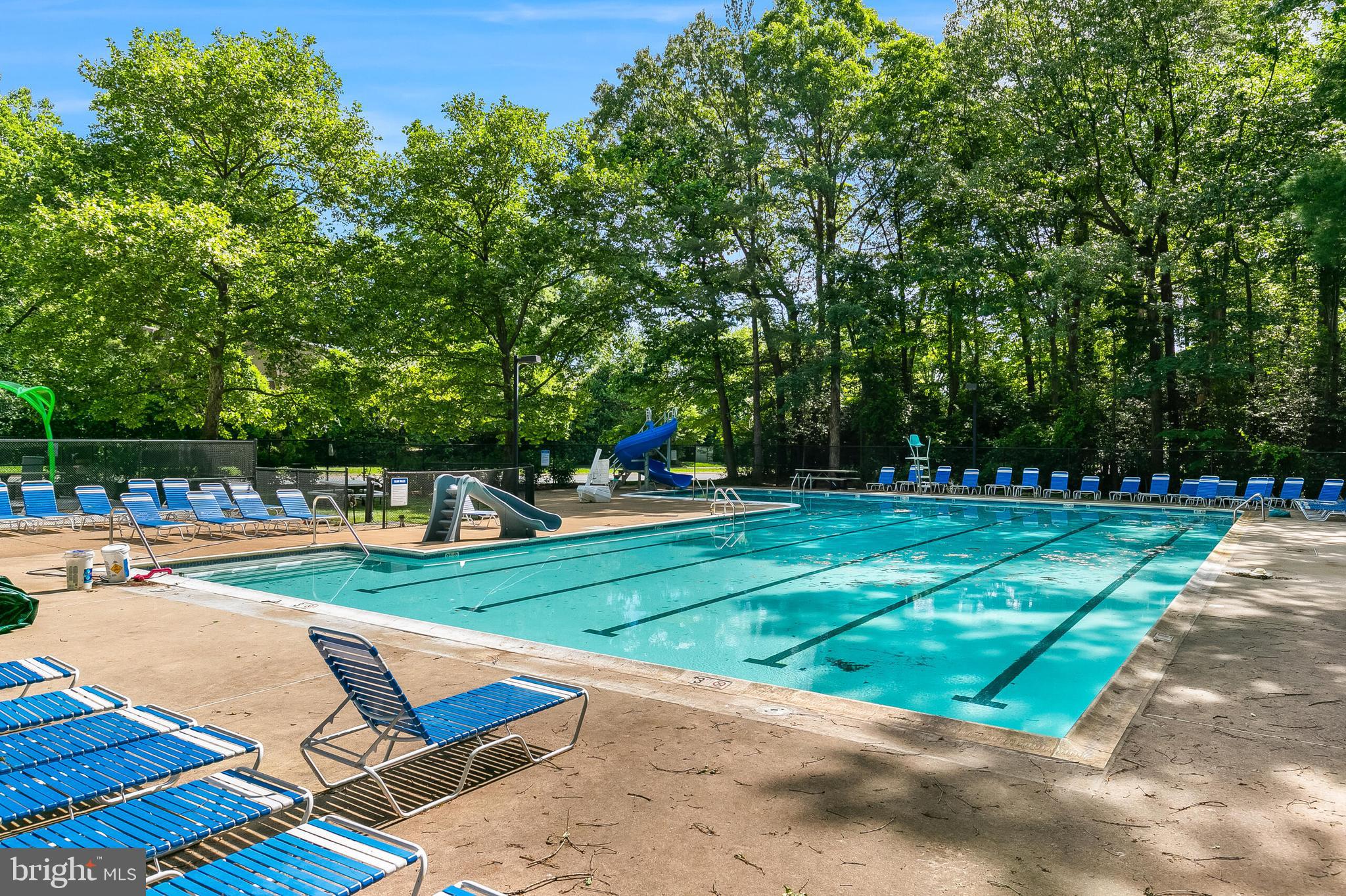 2255 Castle Rock Square, Unit 12C Reston, VA 20191 - Photo 29 of 29 a view of a park with slide