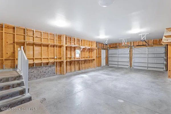 $1,995 | 805 Beech Court, Barefoot Bay, FL 32976