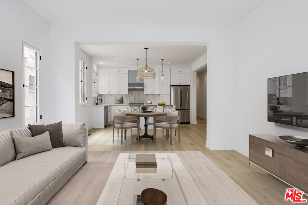 6206 Orange Street, Unit 1/2 Los Angeles, CA 90048 - Photo 1 of 18