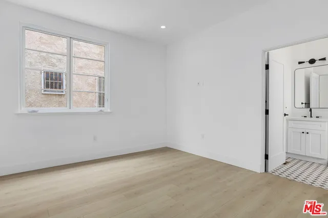 $5,250 | 6206 Orange Street, Unit 1/2, Los Angeles, CA 90048