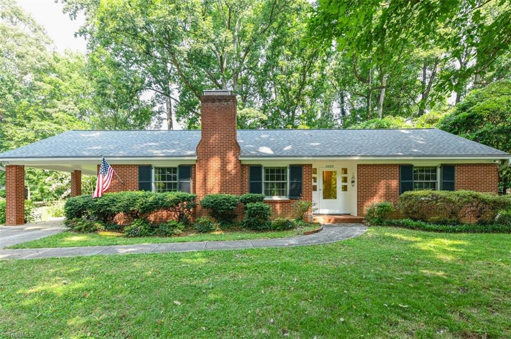 1020 Huntingdon Road Winston-Salem, NC 27104 - Photo 1 of 31 Gallery Image 1