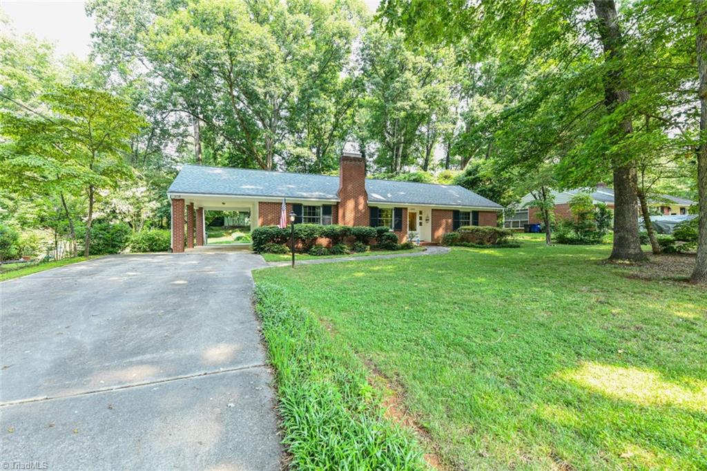 1020 Huntingdon Road Winston-Salem, NC 27104 - Photo 2 of 31 Gallery Image 2