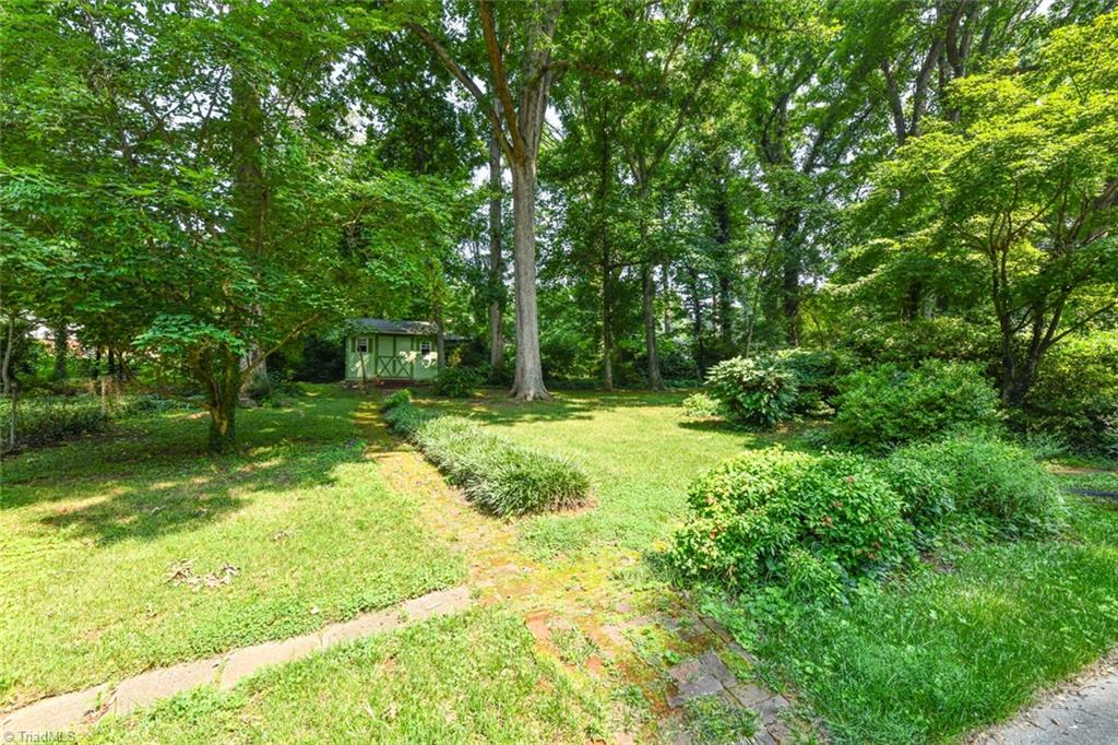 1020 Huntingdon Road Winston-Salem, NC 27104 - Photo 22 of 31 Gallery Image 22