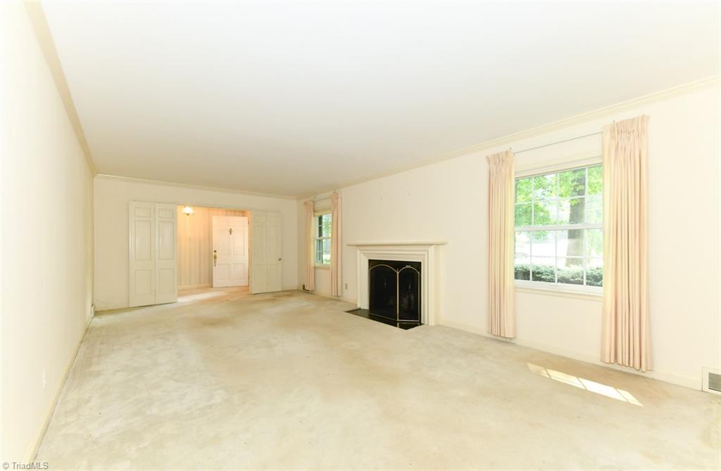 1020 Huntingdon Road Winston-Salem, NC 27104 - Photo 7 of 31 Gallery Image 7