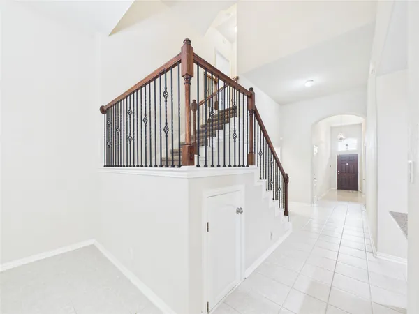 $455,800 | 401 West Bend Drive, League City, TX 77573