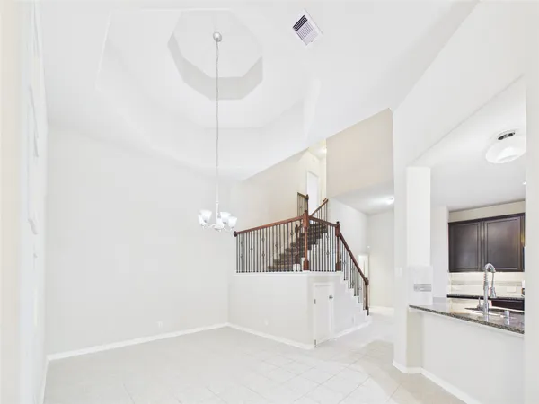 $455,800 | 401 West Bend Drive, League City, TX 77573