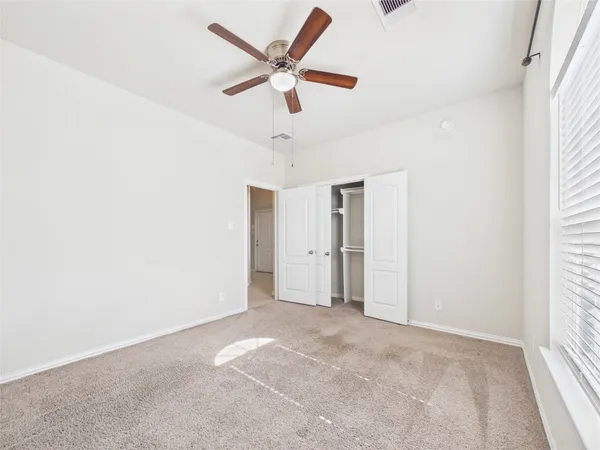 $455,800 | 401 West Bend Drive, League City, TX 77573