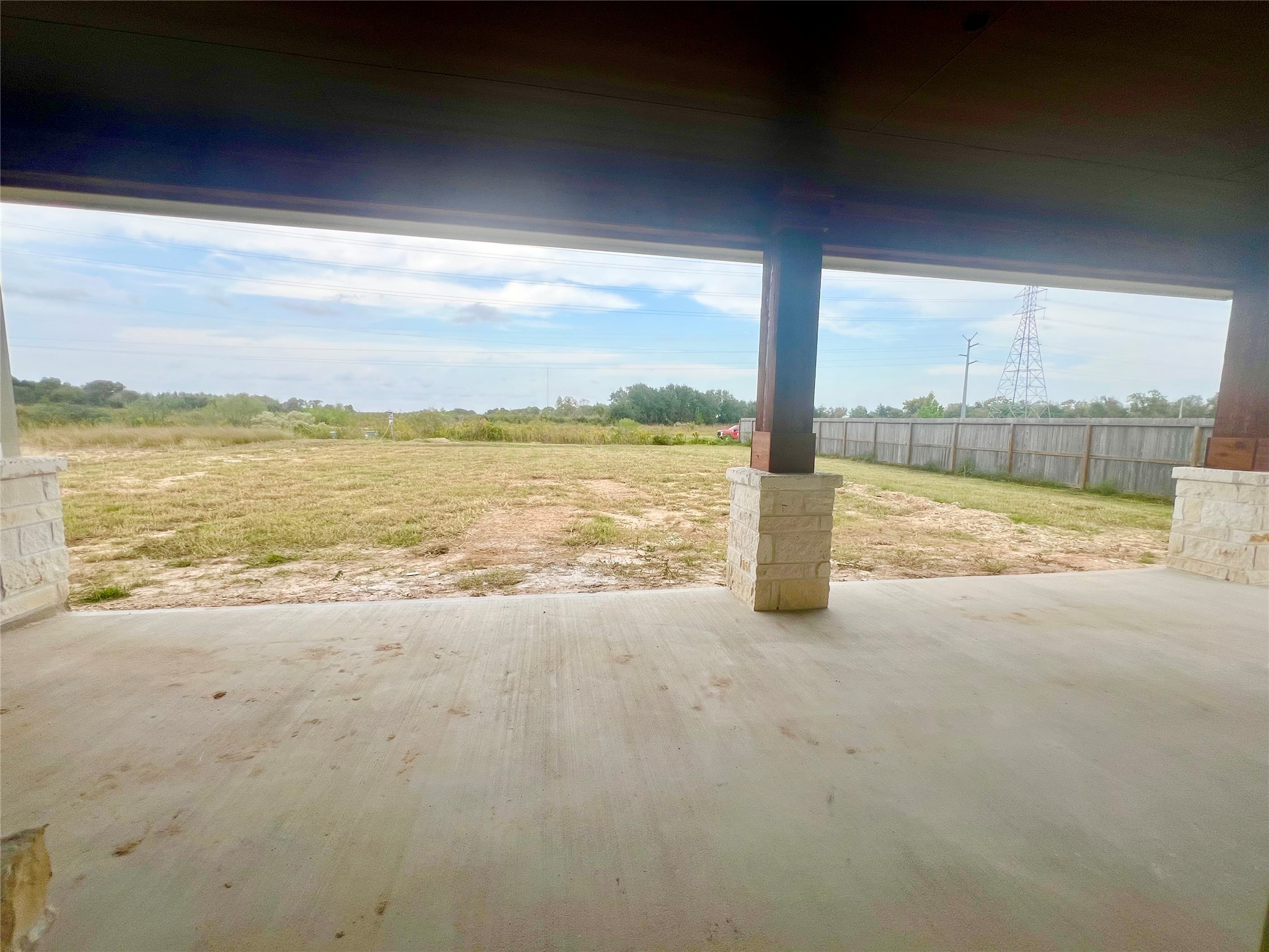 15722 North Tower Circle Santa Fe, TX 77517 - Photo 19 of 30 a view of an ocean and beach