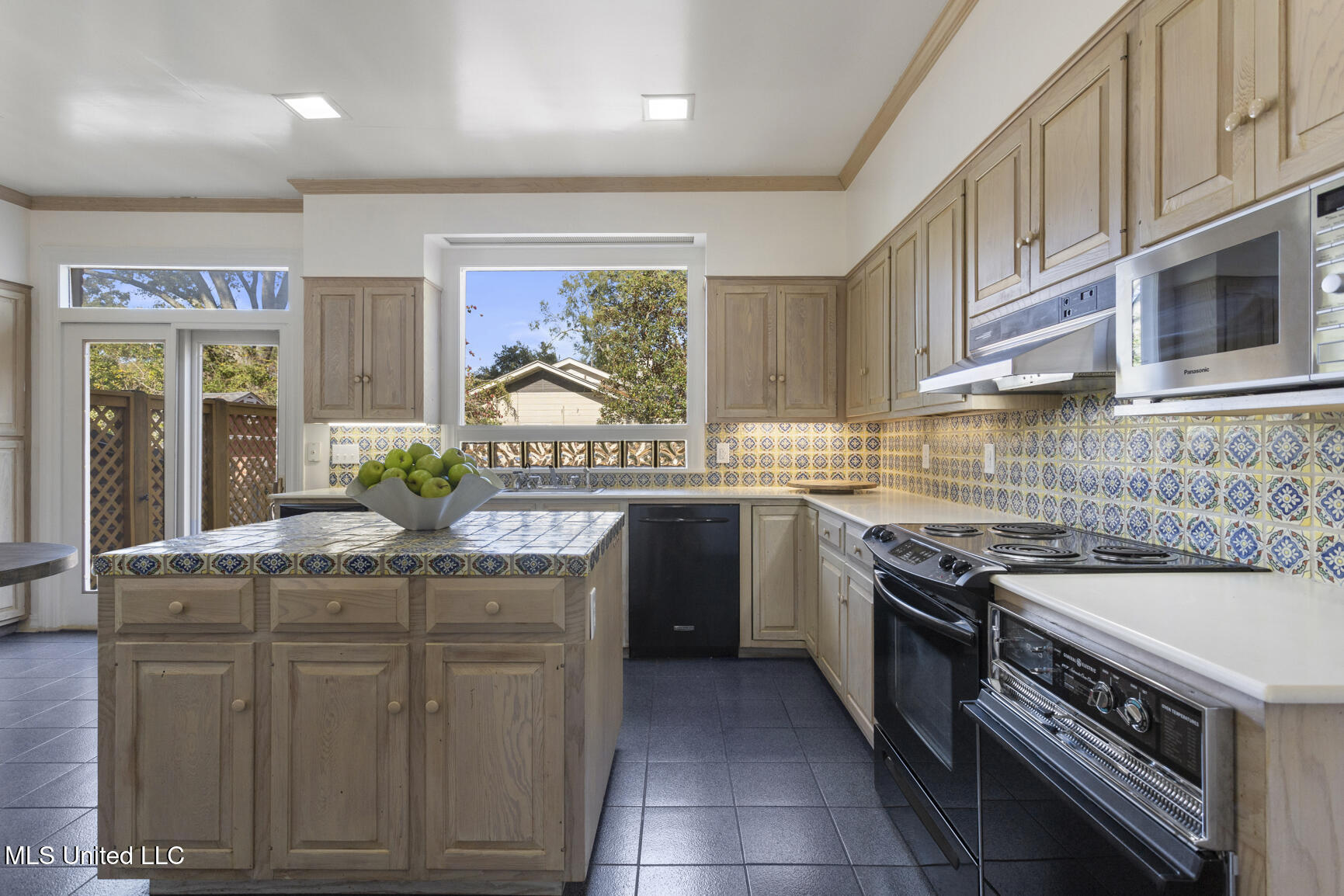 3801 Old Canton Road Jackson, MS 39216 - Photo 14 of 41 3801 Old Canton-11