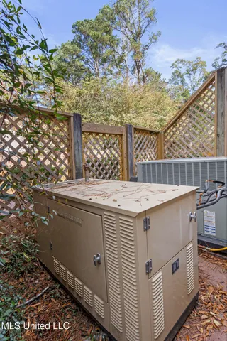 $725,000 | 3801 Old Canton Road, Jackson, MS 39216