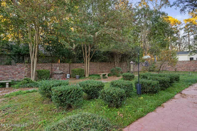 $725,000 | 3801 Old Canton Road, Jackson, MS 39216