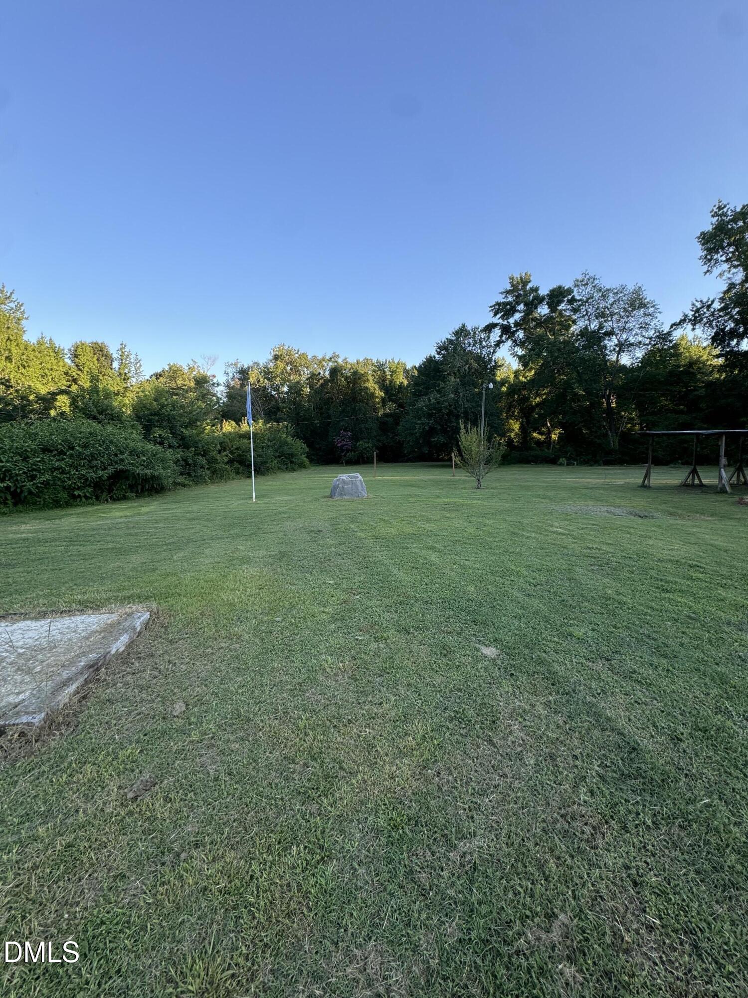 152 North C 39 Loop Road Henderson, NC 27537 - Photo 2 of 9 IMG_0709