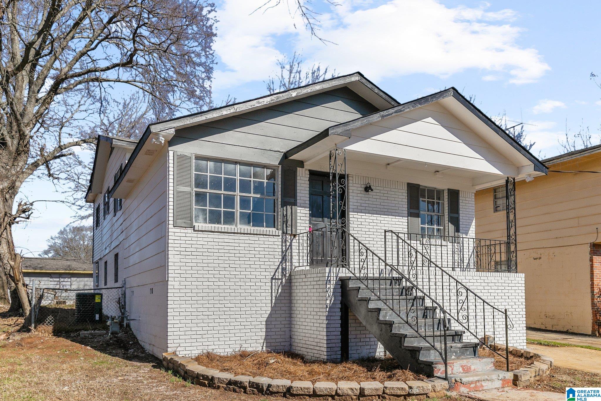 1860 Francis Avenue Southwest Birmingham, AL 35211 - Photo 3 of 24