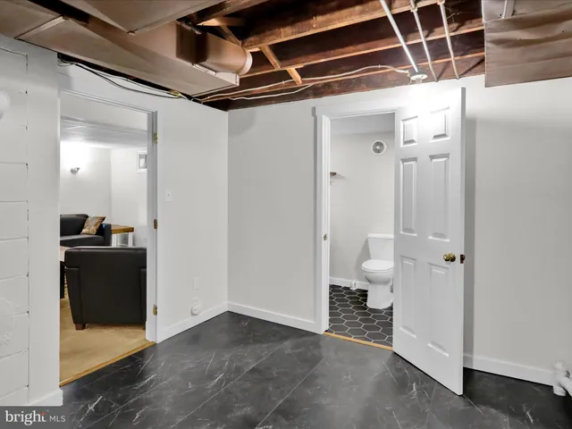 a view of empty room