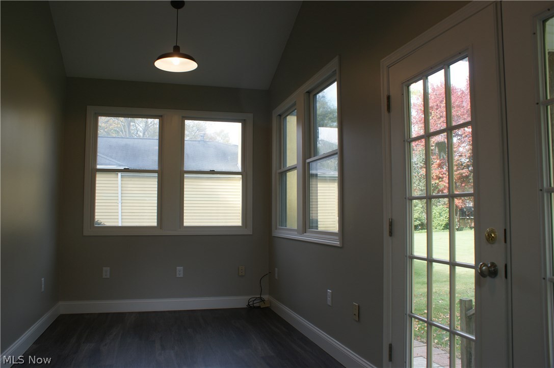 3213 Trotter Road Norton, OH 44203 - Photo 14 of 17 Gallery Image 14