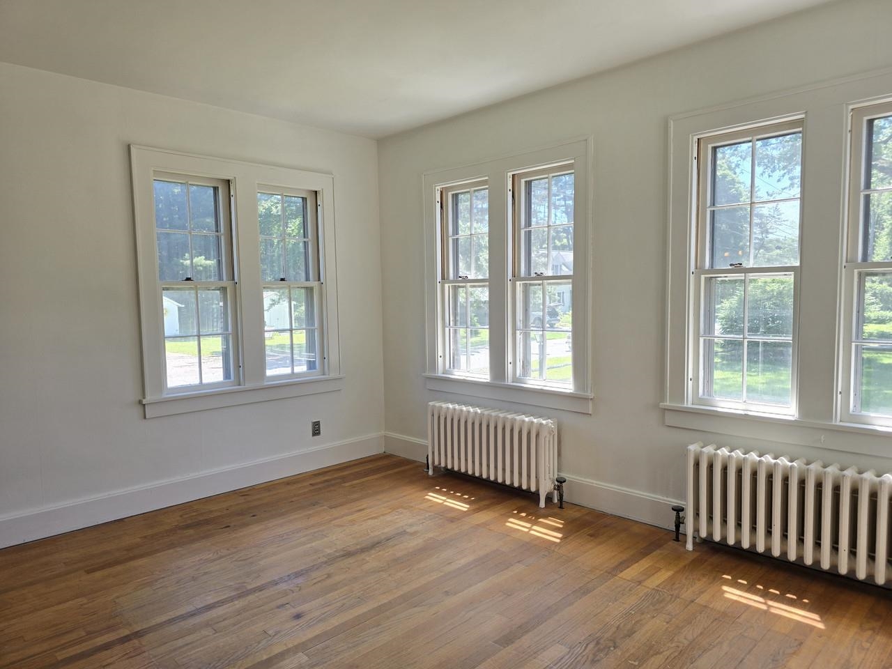 1495 Williston Road South Burlington, VT 05403 - Photo 17 of 47