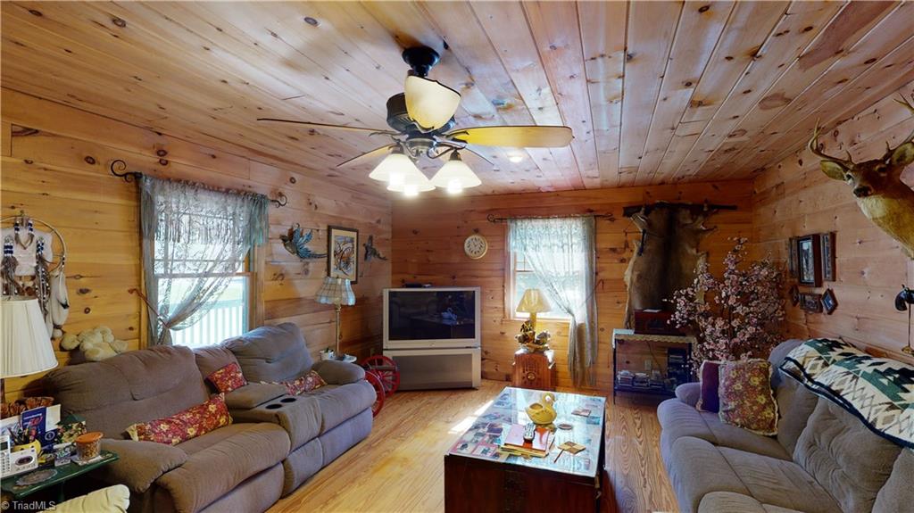 314 Wayne Marshall Road Elkin, NC 28621 - Photo 10 of 49 Gallery Image 10