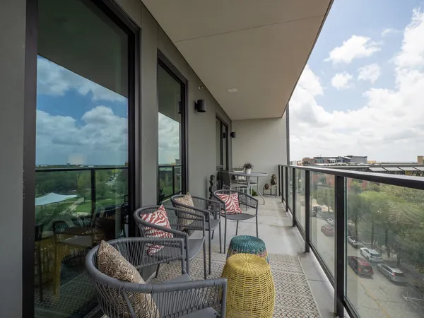 $4,800 | 1701 Simond Avenue, Unit 531, Austin, TX 78723
