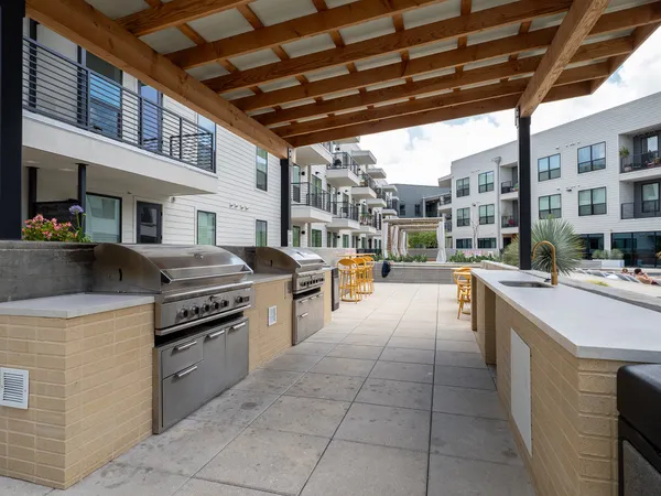 $4,800 | 1701 Simond Avenue, Unit 531, Austin, TX 78723