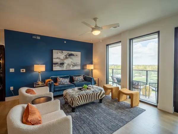 $4,800 | 1701 Simond Avenue, Unit 531, Austin, TX 78723