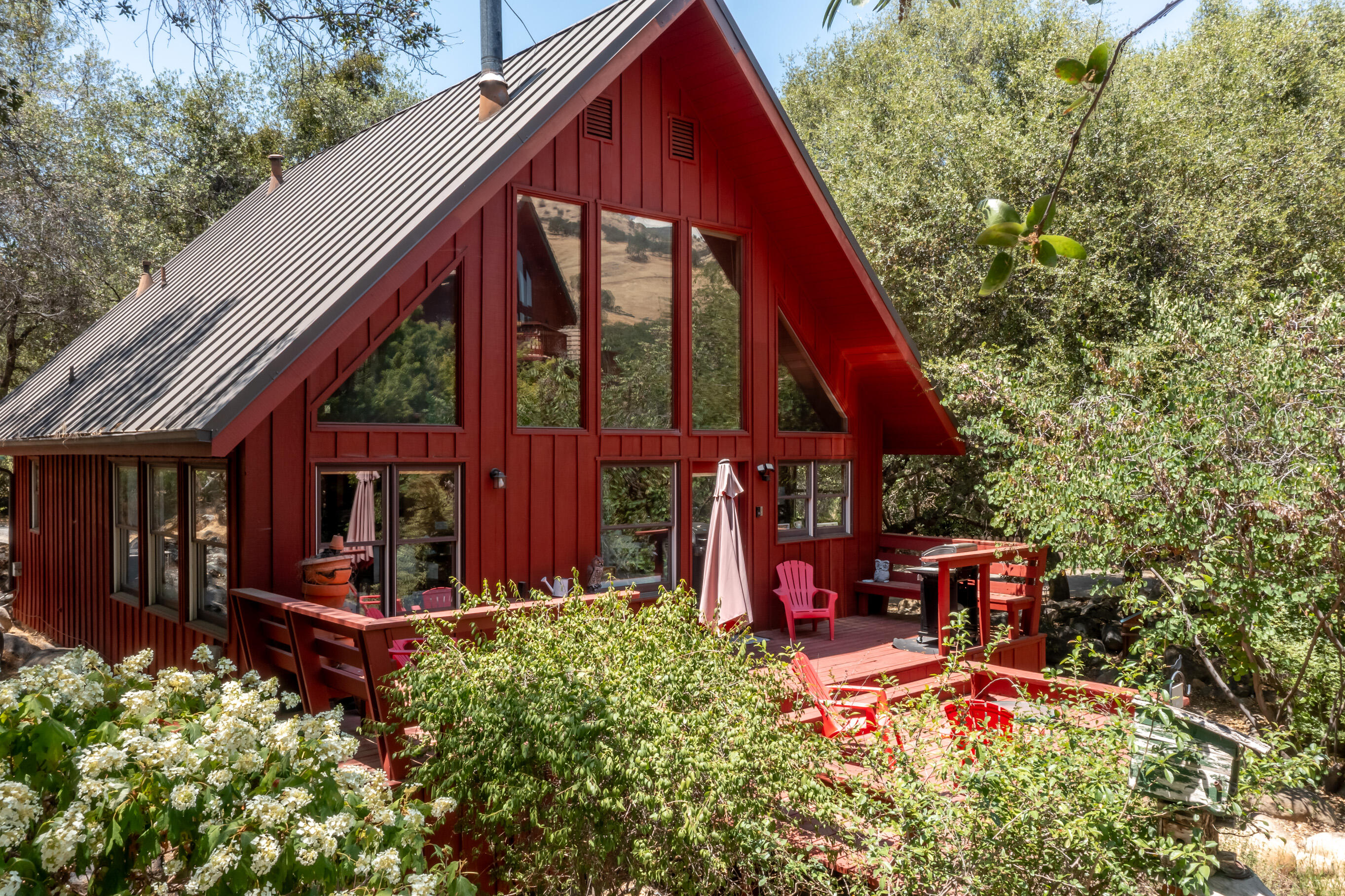 44575 South Fork Drive Three Rivers, CA 93271 - Photo 49 of 59 Guest House Back 3