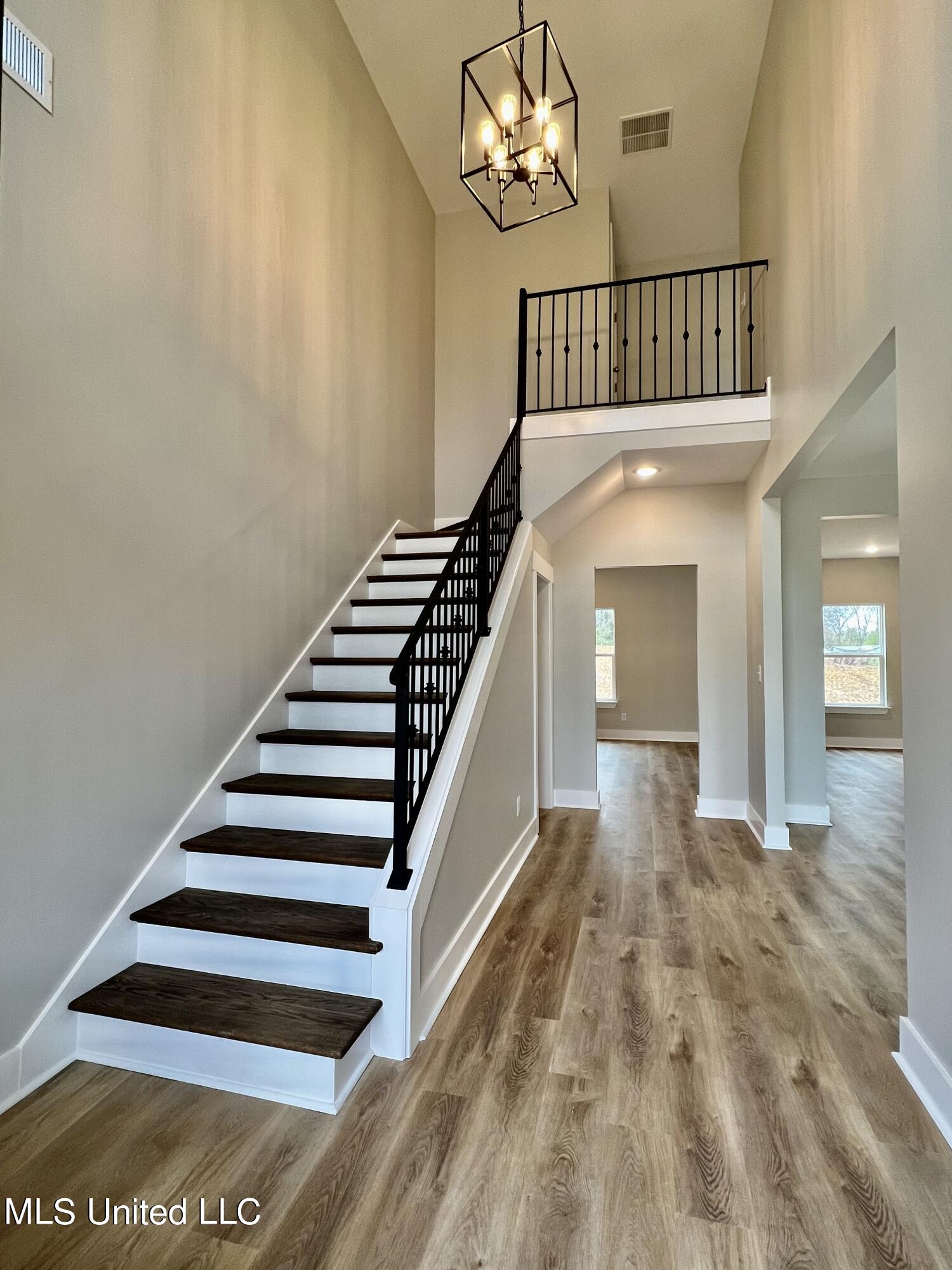 1100 Battle Road Byhalia, MS 38611 - Photo 3 of 27 Entry-2
