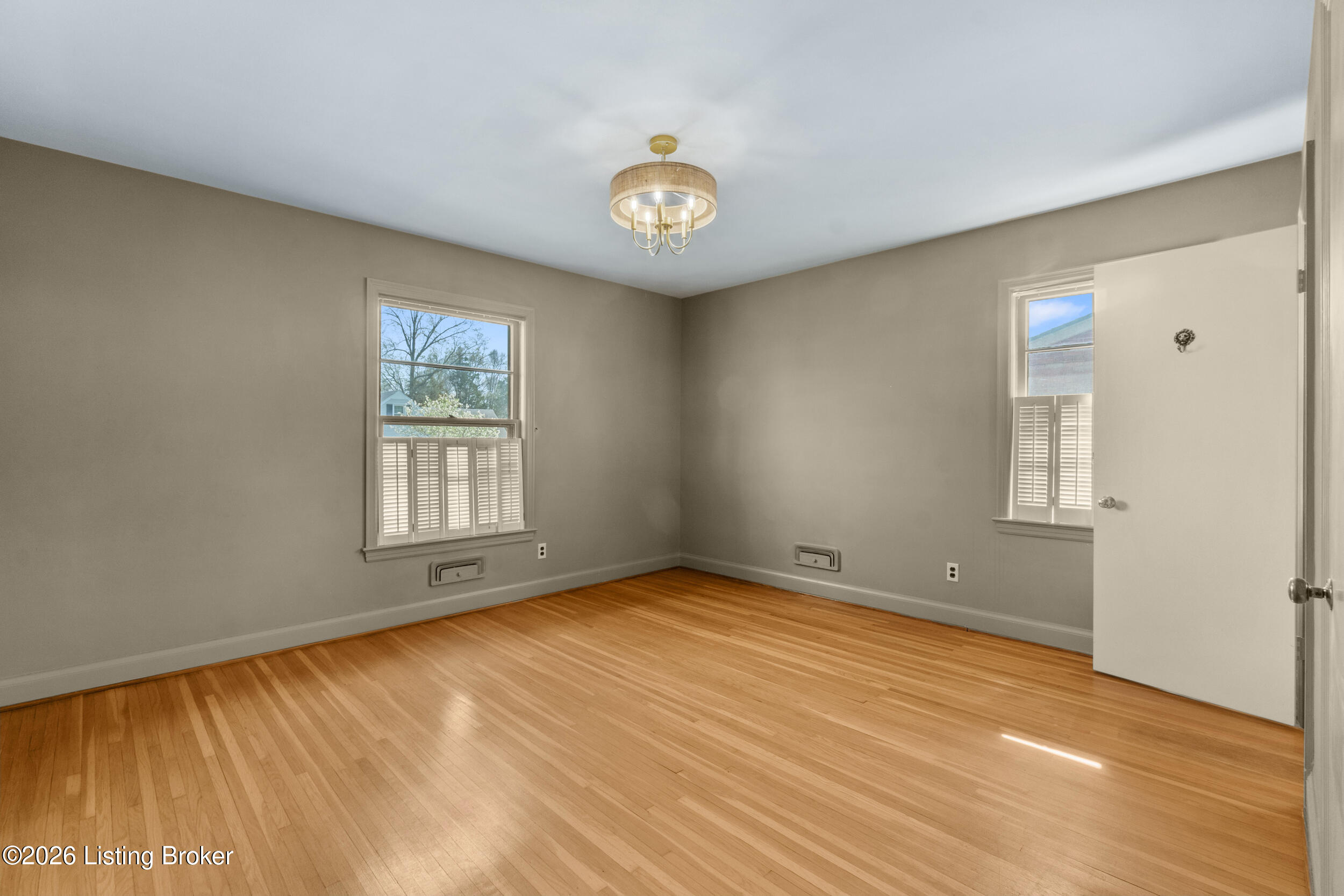 4615 Tween Road Louisville, KY 40207 - Photo 17 of 30 dsc01535