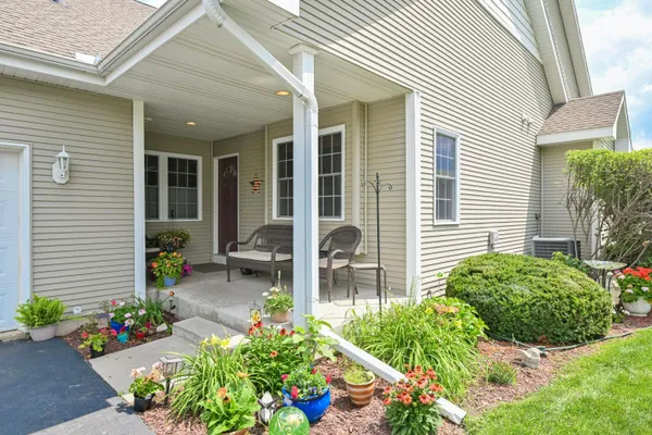$379,900 | 635 Darcy Lane, Unit 24, Whitewater, WI 53190