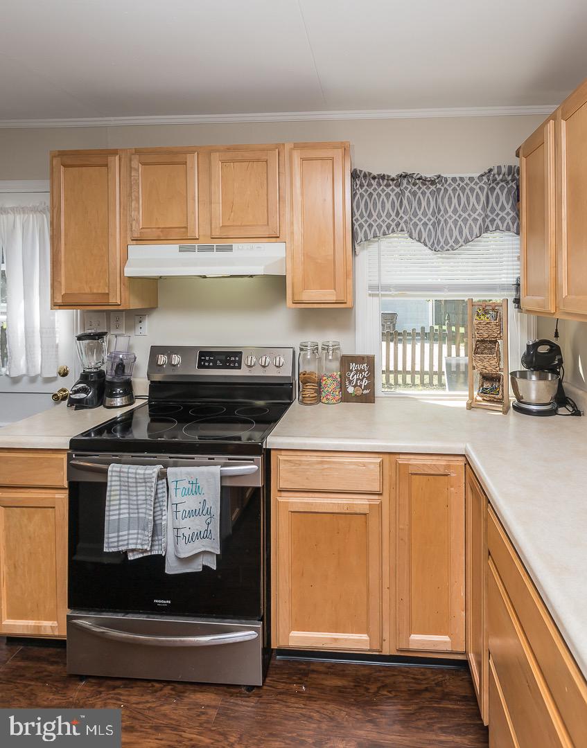 106 Manor Road Paoli, PA 19301 - Photo 11 of 30