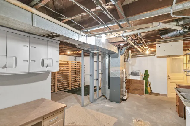 $1,750 | 345 Illinois Street, Carpentersville, IL 60118