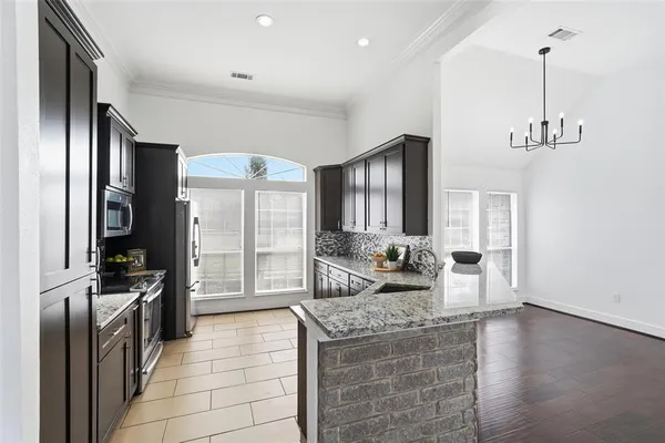 $599,000 | 10840 Farm To Market Road 1895, Kemp, TX 75143