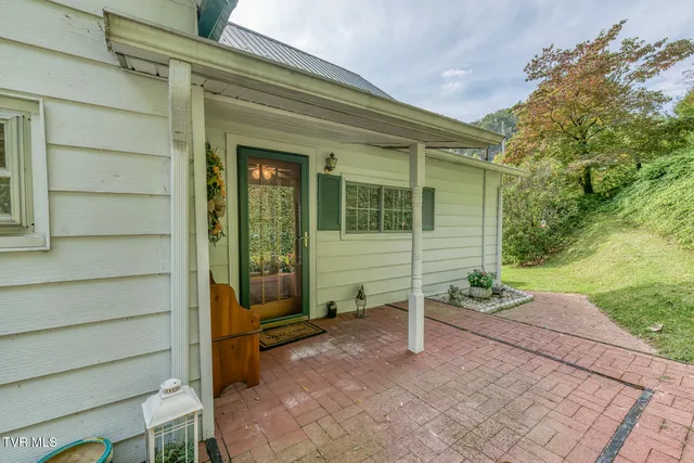 $364,000 | 6646 Roan Creek Road, Butler, TN 37640