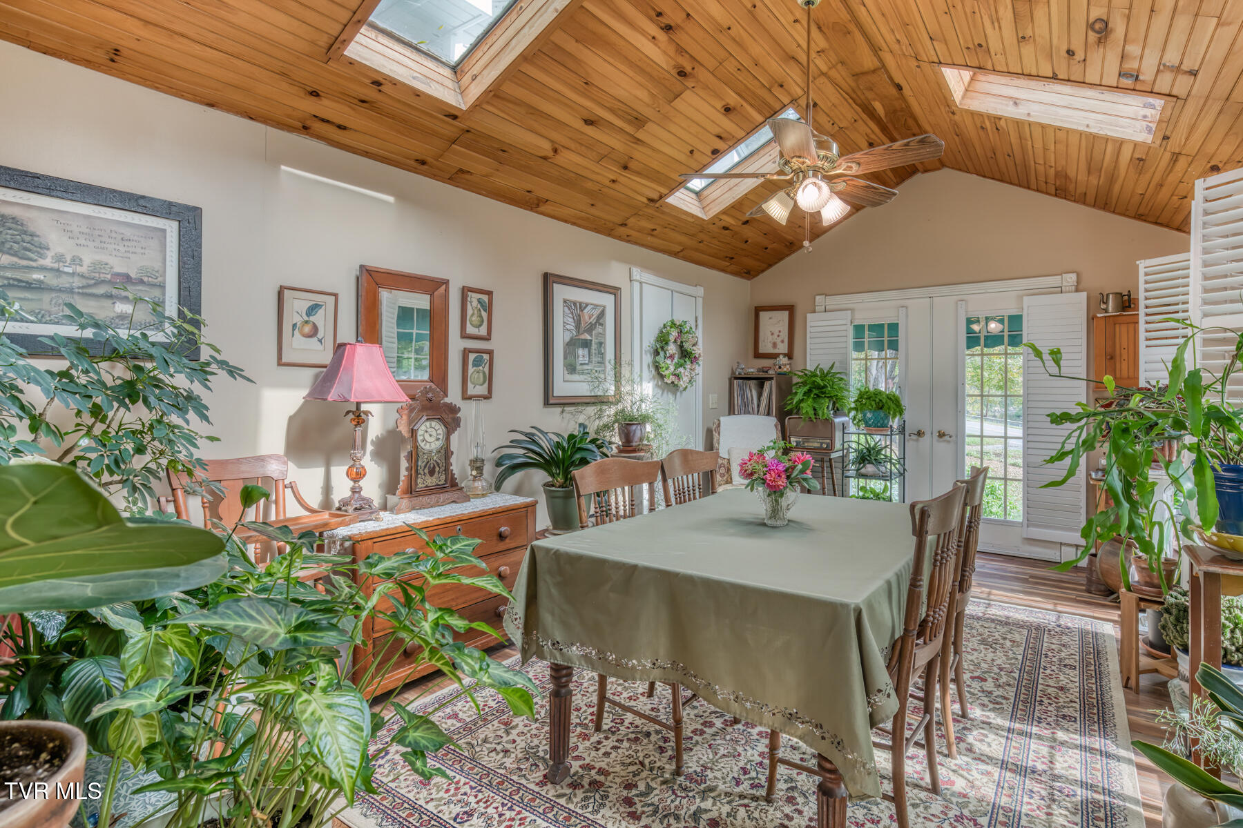 6646 Roan Creek Road Butler, TN 37640 - Photo 33 of 56 6646 Roan Creek Road-13