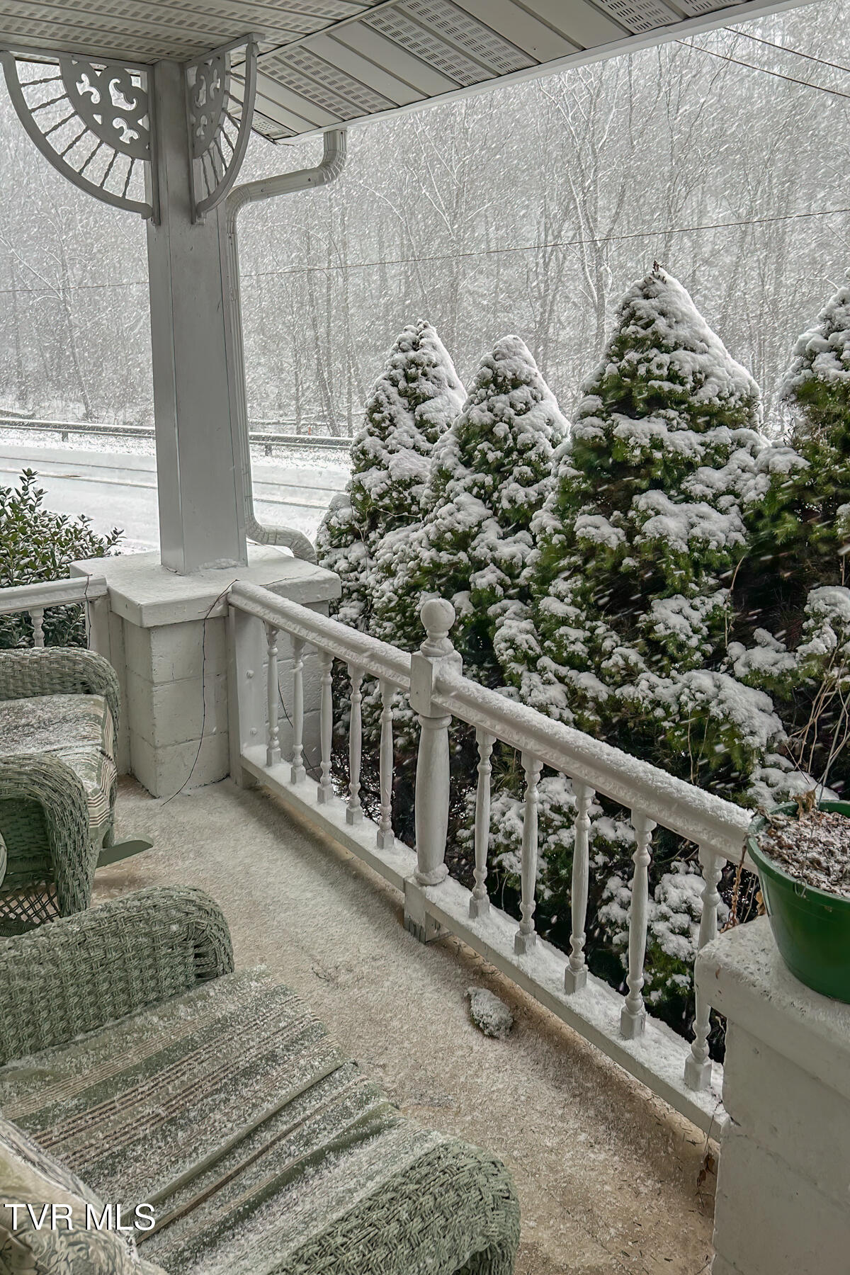 6646 Roan Creek Road Butler, TN 37640 - Photo 9 of 56 6646 Roan Creek Road-56