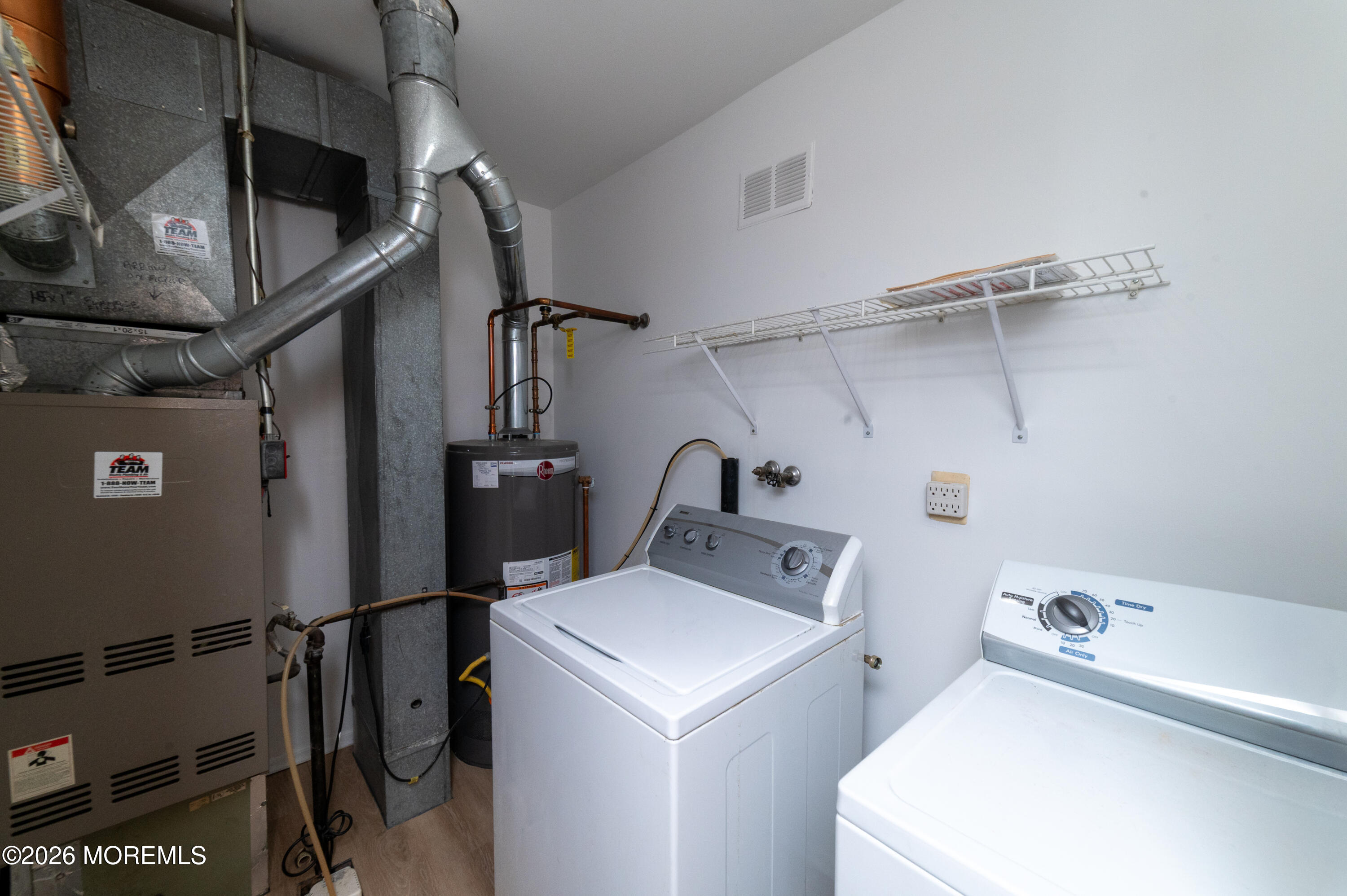 30 Knoll Court Matawan, NJ 07747 - Photo 17 of 17 Laundry-1