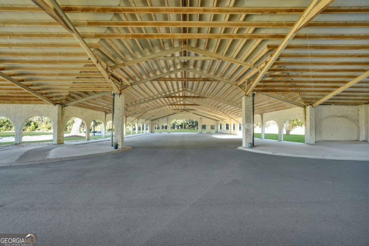 700 Wilmington Island Road, Unit 201 Savannah, GA 31410 - Photo 42 of 51 a view of a garage