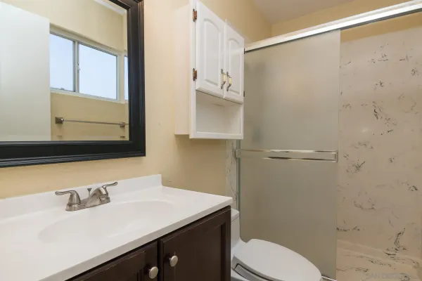 $3,950 | 10939 Avenida Del Gato, San Diego, CA 92126