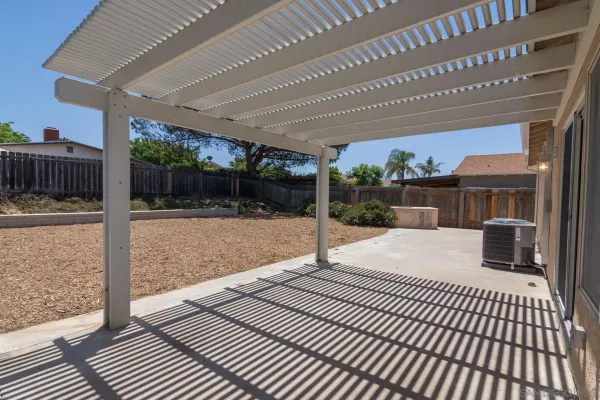 $3,950 | 10939 Avenida Del Gato, San Diego, CA 92126