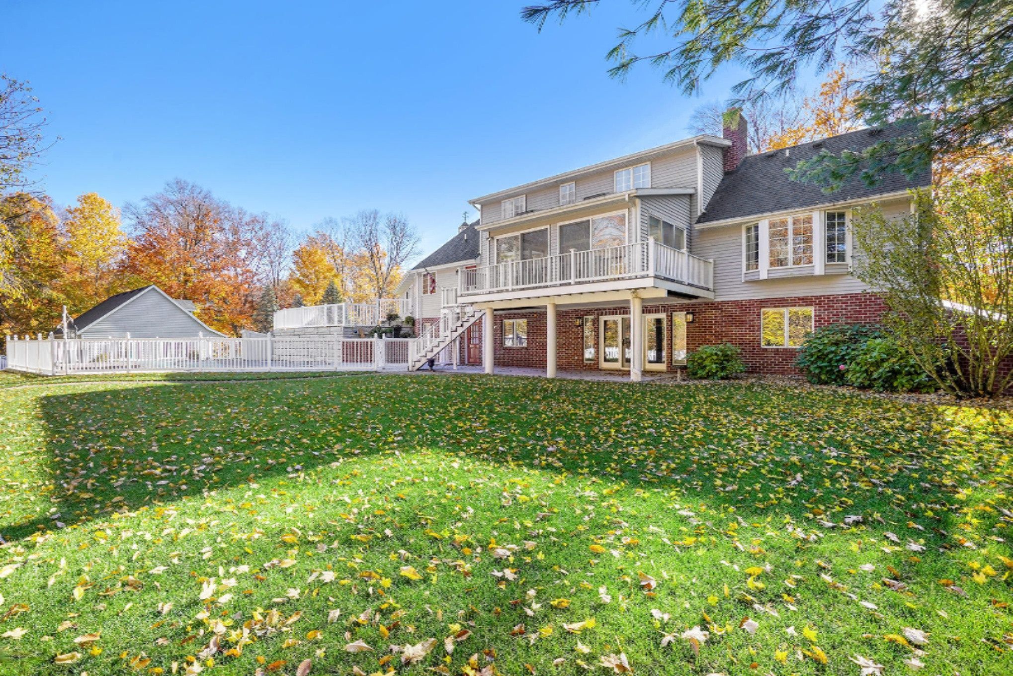 3005 Fillmore Street Jenison, MI 49428 - Photo 9 of 42 Photo Oct 28, 11 35 17 AM