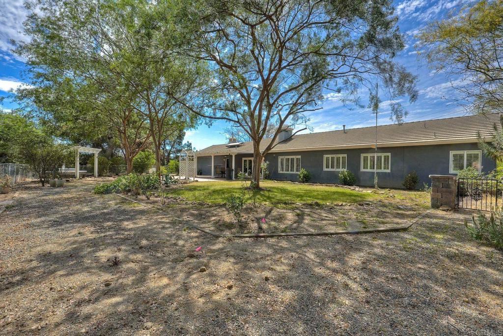 31503 Stardust Lane Valley Center, CA 92082 - Photo 37 of 51
