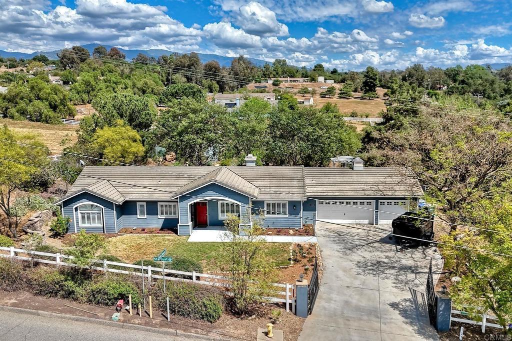 31503 Stardust Lane Valley Center, CA 92082 - Photo 4 of 51